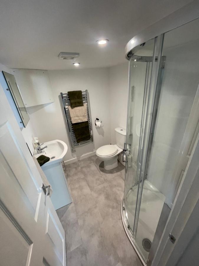 Quaint Central Basement Apartment Hereford Buitenkant foto