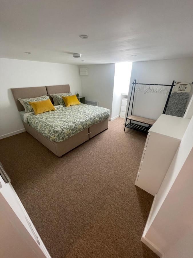 Quaint Central Basement Apartment Hereford Buitenkant foto